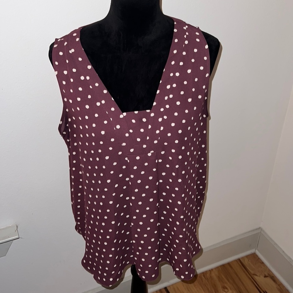 LOFT polkadot sleeveless top blouse Sz L